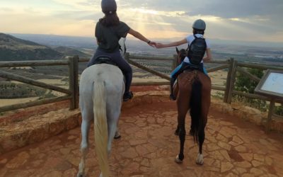 DISFRUTA CON HÍPICA LA CAPRICHOSA DE LOS SANTOS DE LA HUMOSA DE SUS ESPECTACULARES RUTAS Y MIRADORES