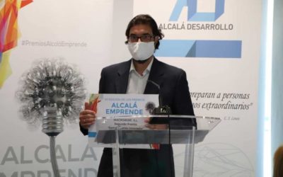 MACROBEBE -PREMIO POR SU DEDICACIÓN Y SU INNOBACIÓN APUESTA POR EL PROYECTO TARJETA FAMILY DAY